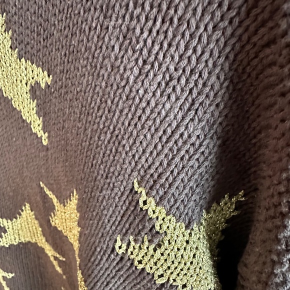 Elan- new w/ out tag size Med - Picture 5 of 7